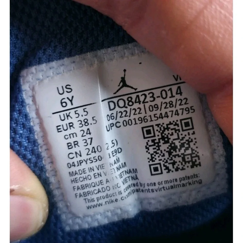 Jordan product pair